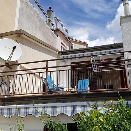 Apartments By The Sea Selce, Crikvenica - 15063 外观 照片