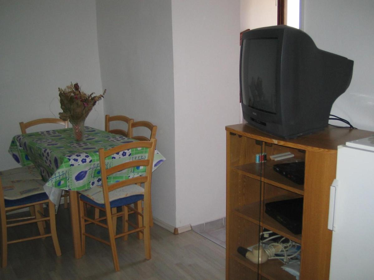 Apartments By The Sea Selce, Crikvenica - 15063 外观 照片